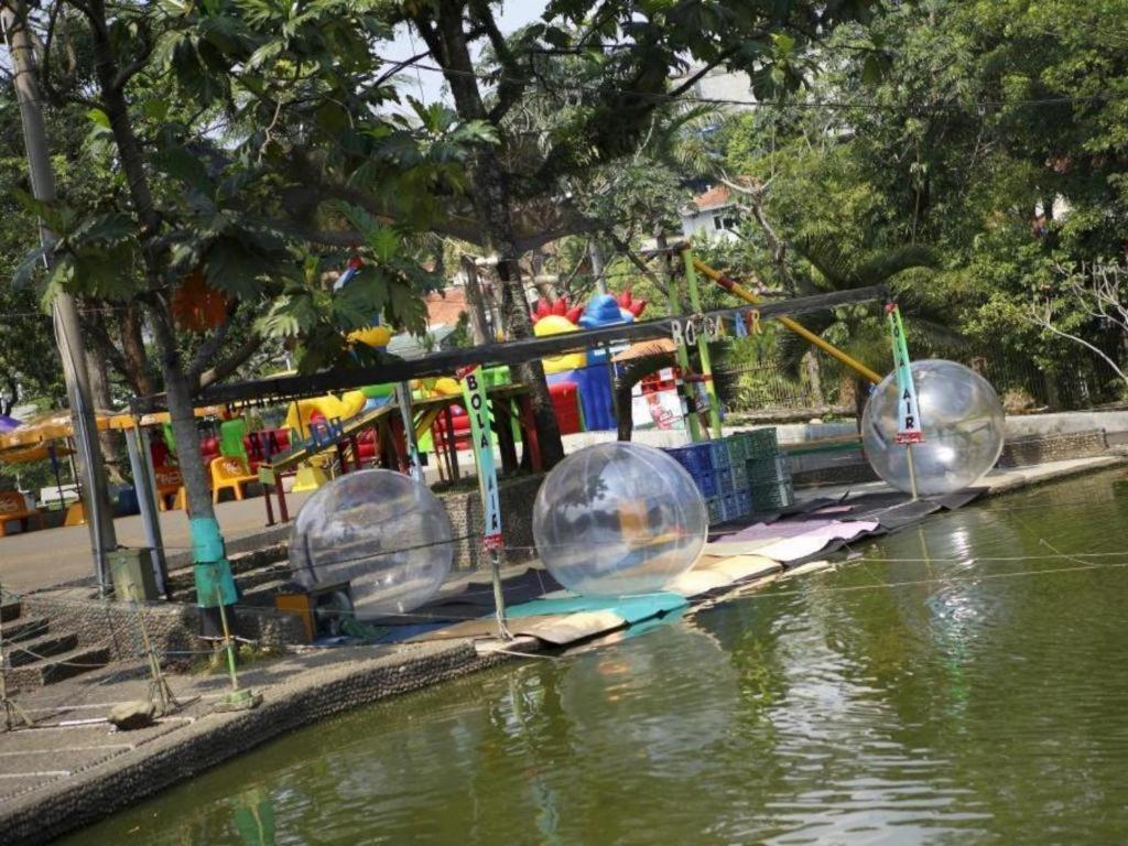 Amaris Hotel Pakuan Bogor Esterno foto