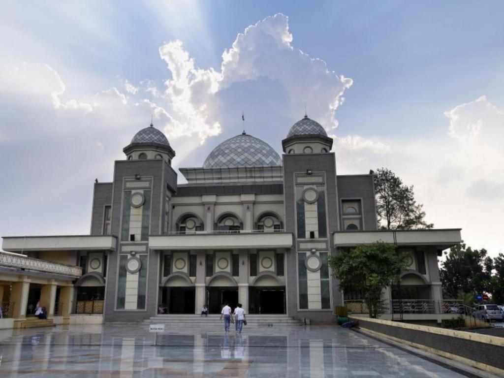 Amaris Hotel Pakuan Bogor Esterno foto