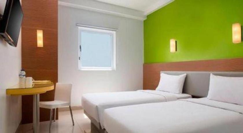 Amaris Hotel Pakuan Bogor Esterno foto